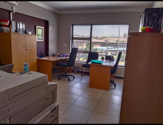 Office property to rent in BRACKENHURST